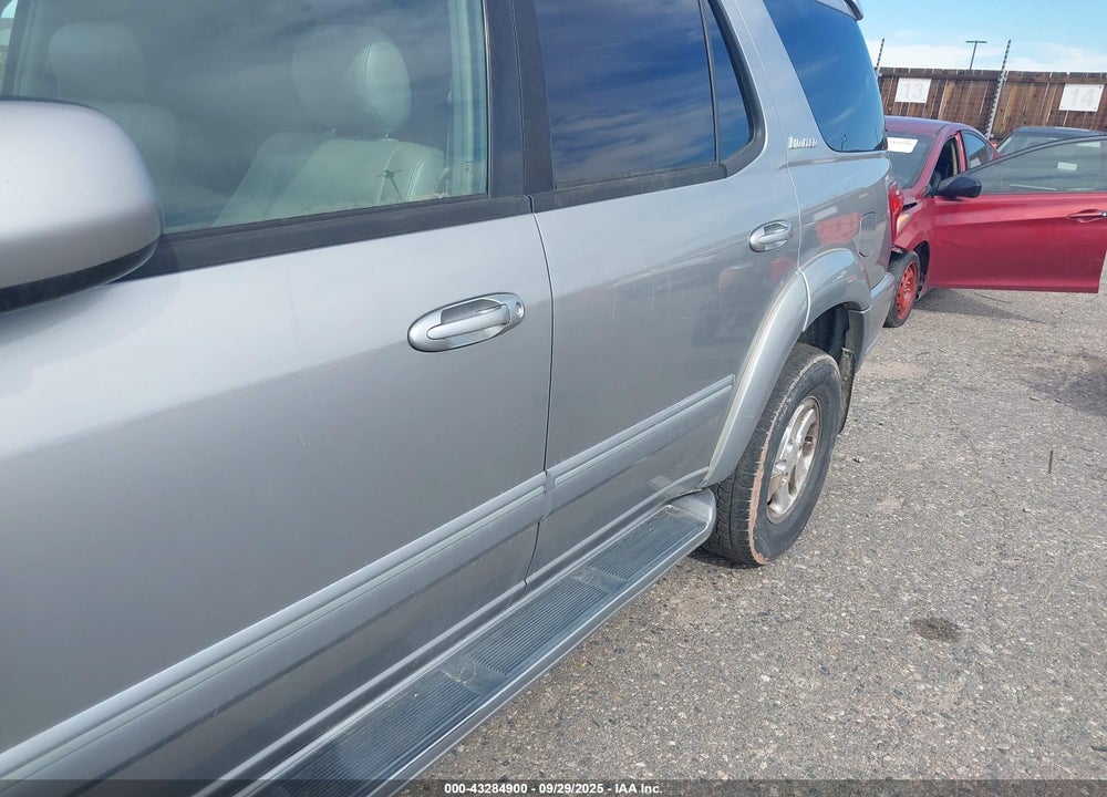 2005 TOYOTA SEQUOIA LIMITED V8 VIN: 5TDBT48A45S250348