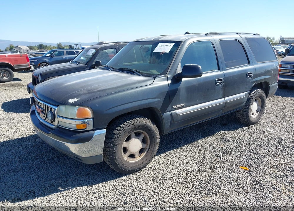2003 GMC YUKON SLE VIN: 1GKEK13TX3R242634