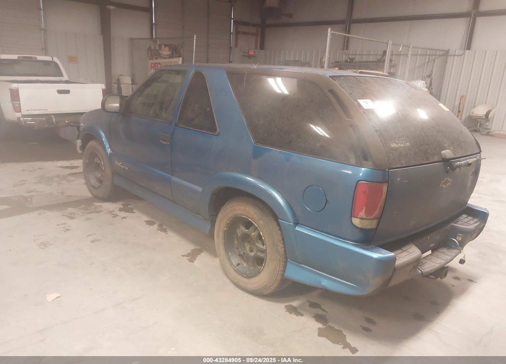 2001 CHEVROLET BLAZER XTREME VIN: 1GNCS18W71K228533