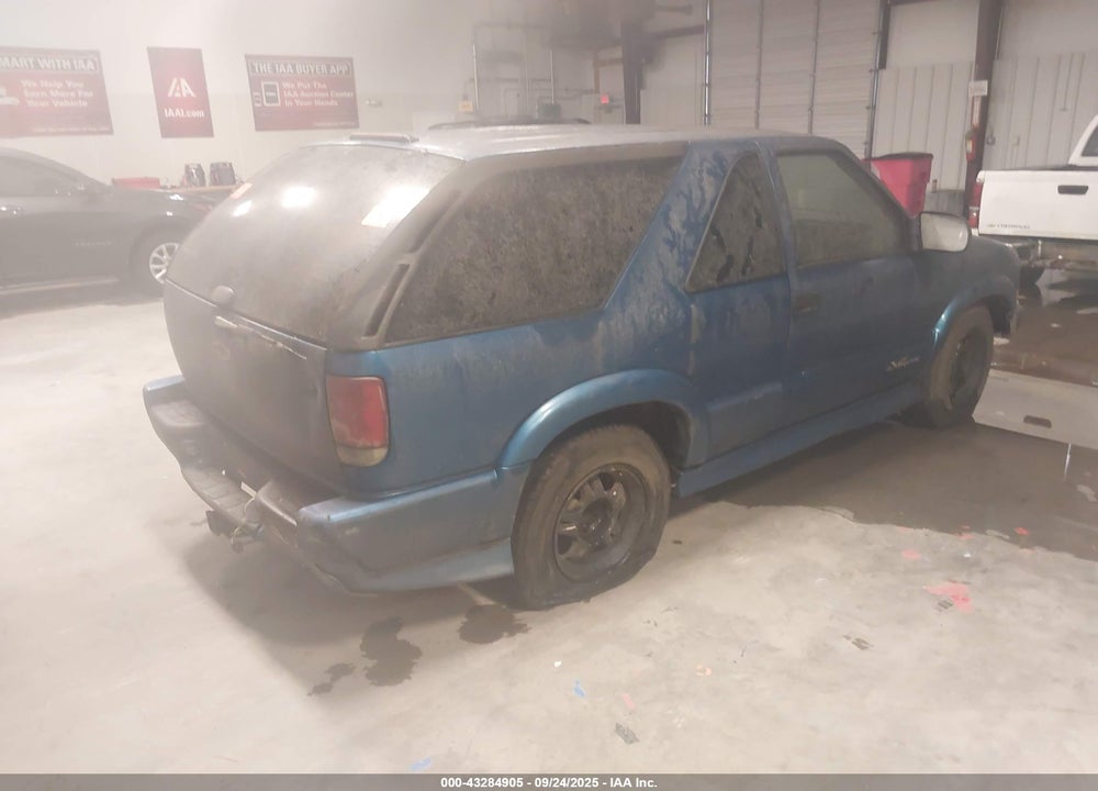 2001 CHEVROLET BLAZER XTREME VIN: 1GNCS18W71K228533