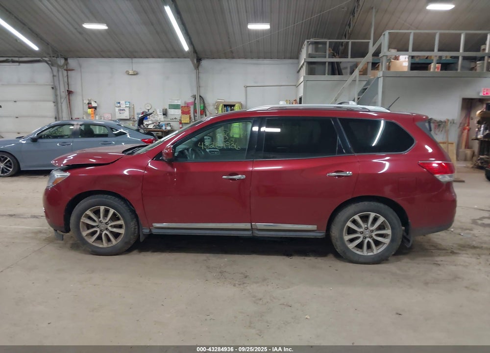 2015 NISSAN PATHFINDER SL VIN: 5N1AR2MM1FC700826