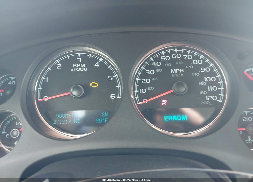 2012 CHEVROLET TAHOE VIN: 1GNSCBE02CR226696