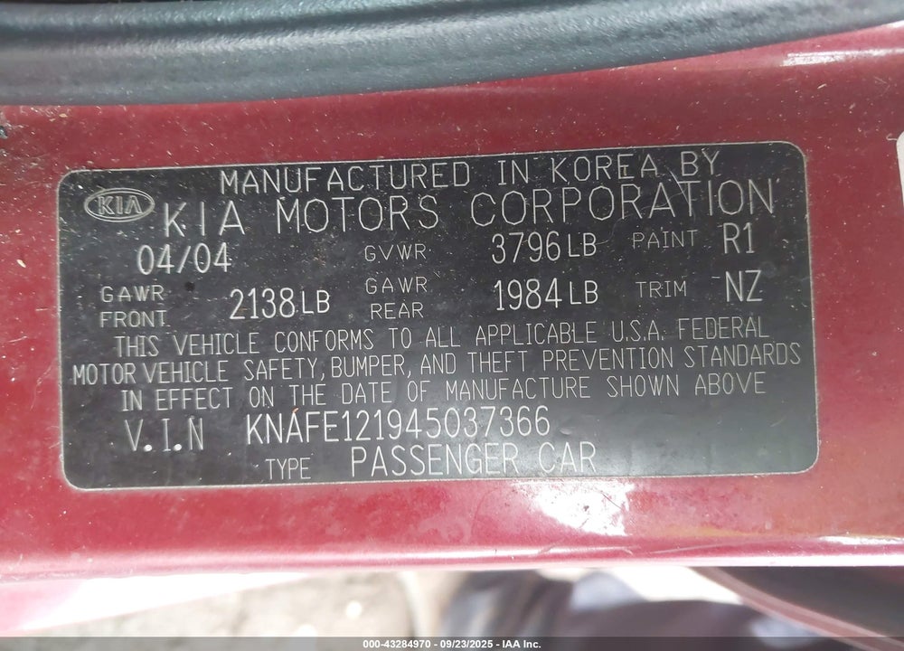2004 KIA SPECTRA EX/LX VIN: KNAFE121945037366