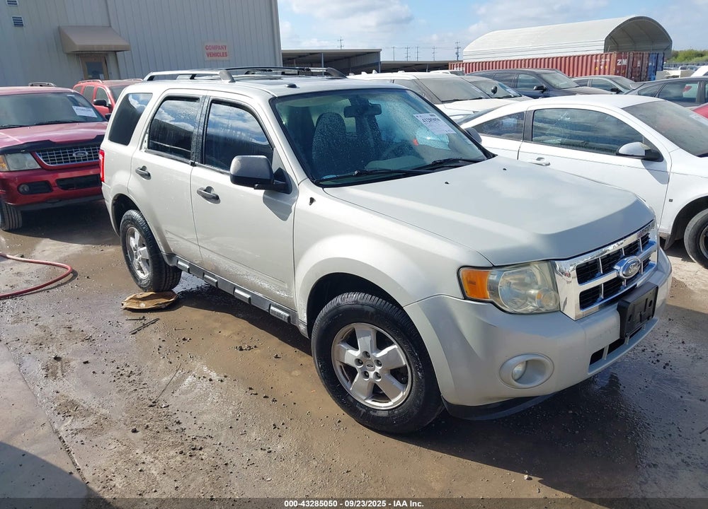 2009 FORD ESCAPE XLT VIN: 1FMCU03759KA08523