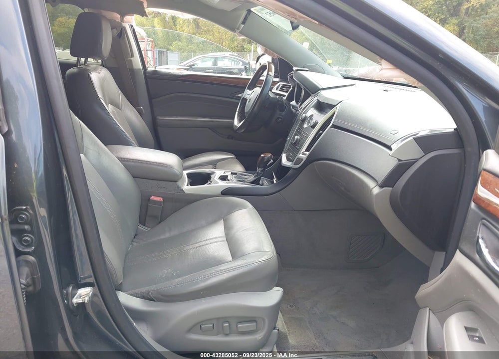 2011 CADILLAC SRX PERFORMANCE COLLECTION VIN: 3GYFNBEY2BS639346