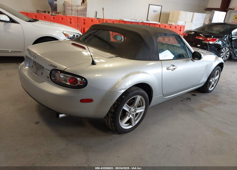 2006 MAZDA MX-5 VIN: JM1NC25F960105649