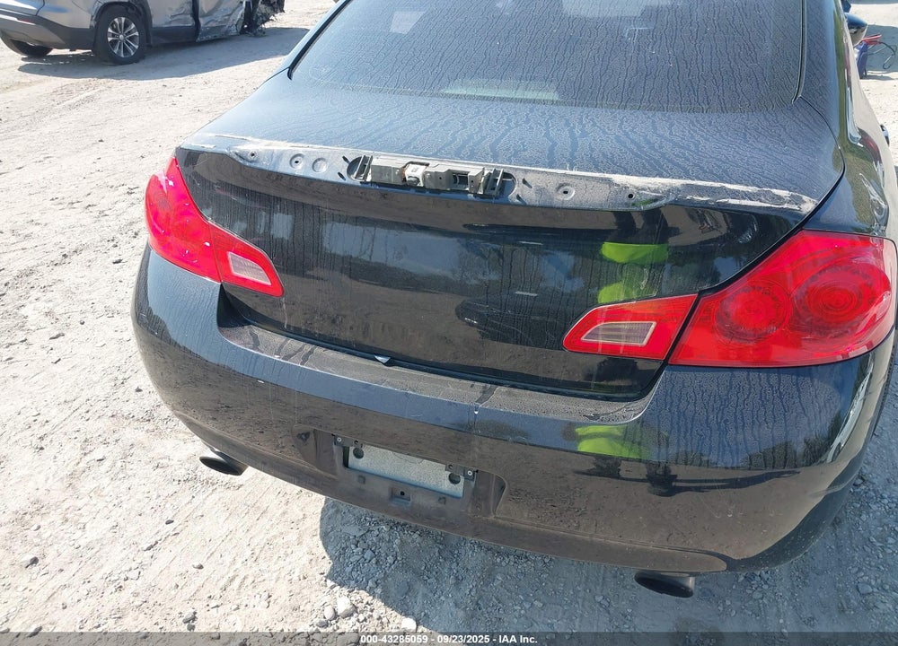 2009 INFINITI G37 VIN: JNKCV61F69M351892