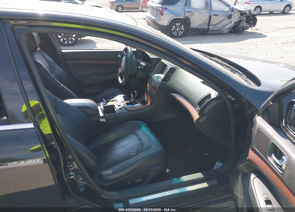 2009 INFINITI G37 VIN: JNKCV61F69M351892