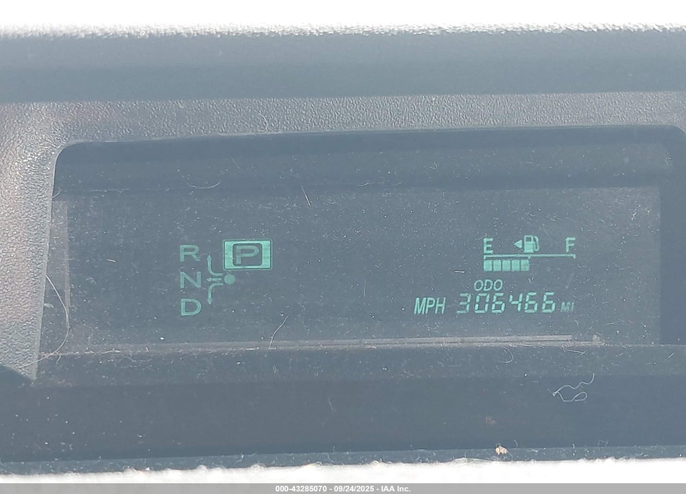 2007 TOYOTA PRIUS TOURING VIN: JTDKB20U573221992