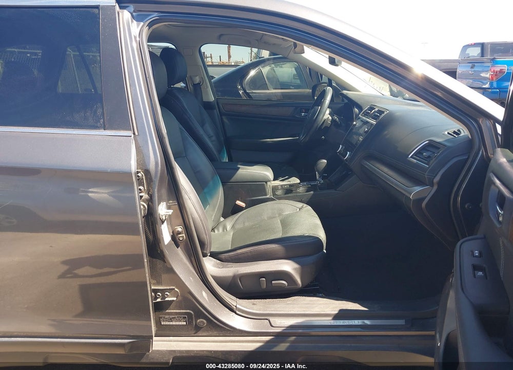 2018 SUBARU OUTBACK 3.6R LIMITED VIN: 4S4BSENC8J3225796