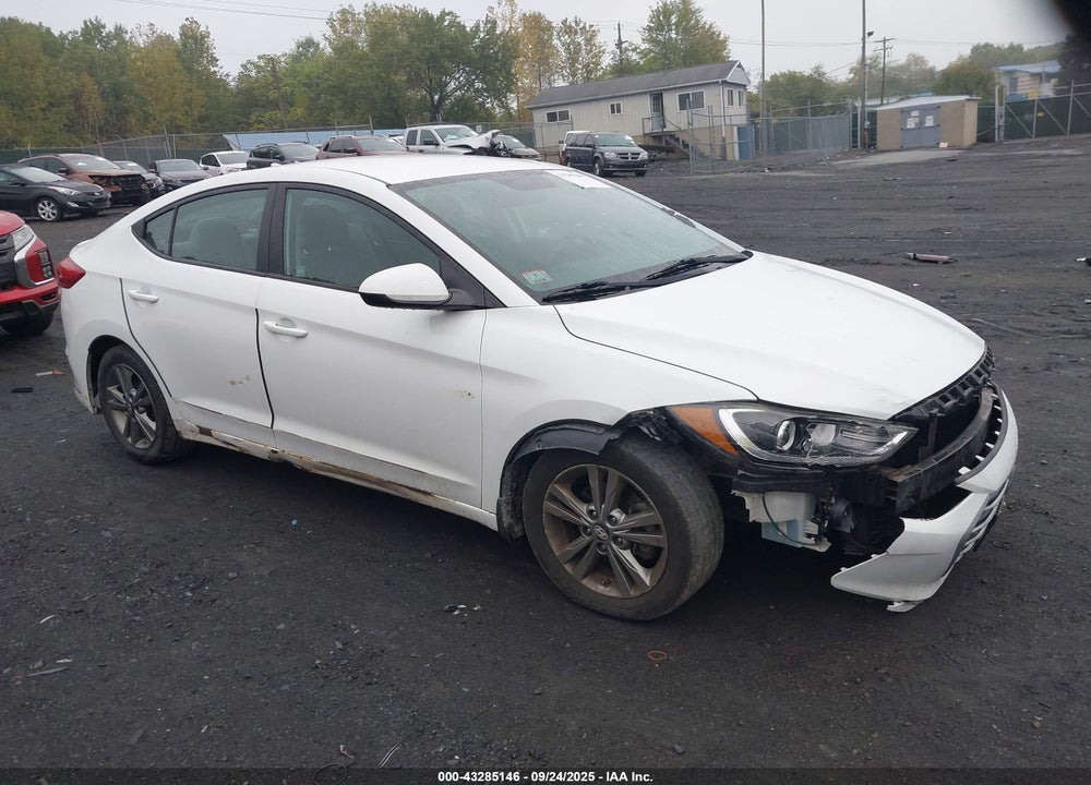 2017 HYUNDAI ELANTRA SE VIN: 5NPD84LF7HH070921
