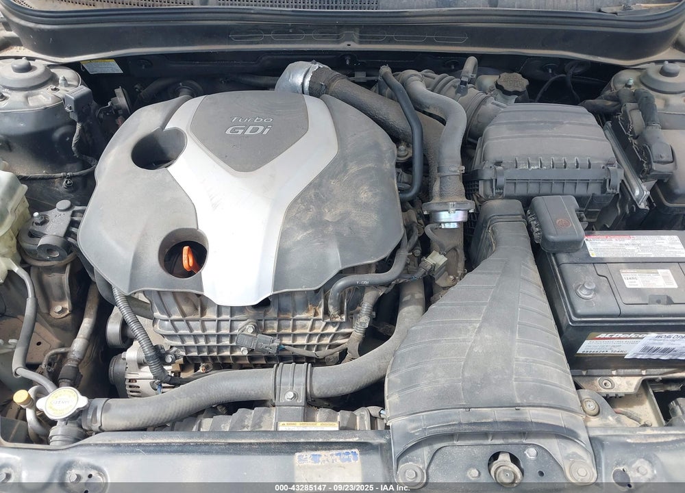 2011 HYUNDAI SONATA LIMITED 2.0T VIN: 5NPEC4AB2BH186618