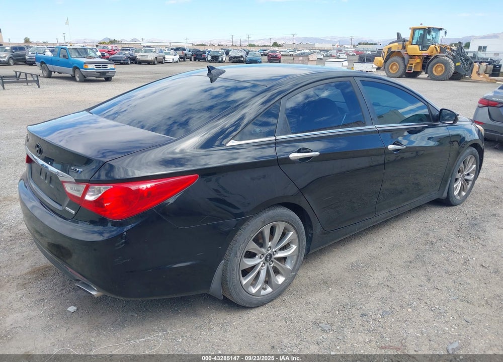 2011 HYUNDAI SONATA LIMITED 2.0T VIN: 5NPEC4AB2BH186618