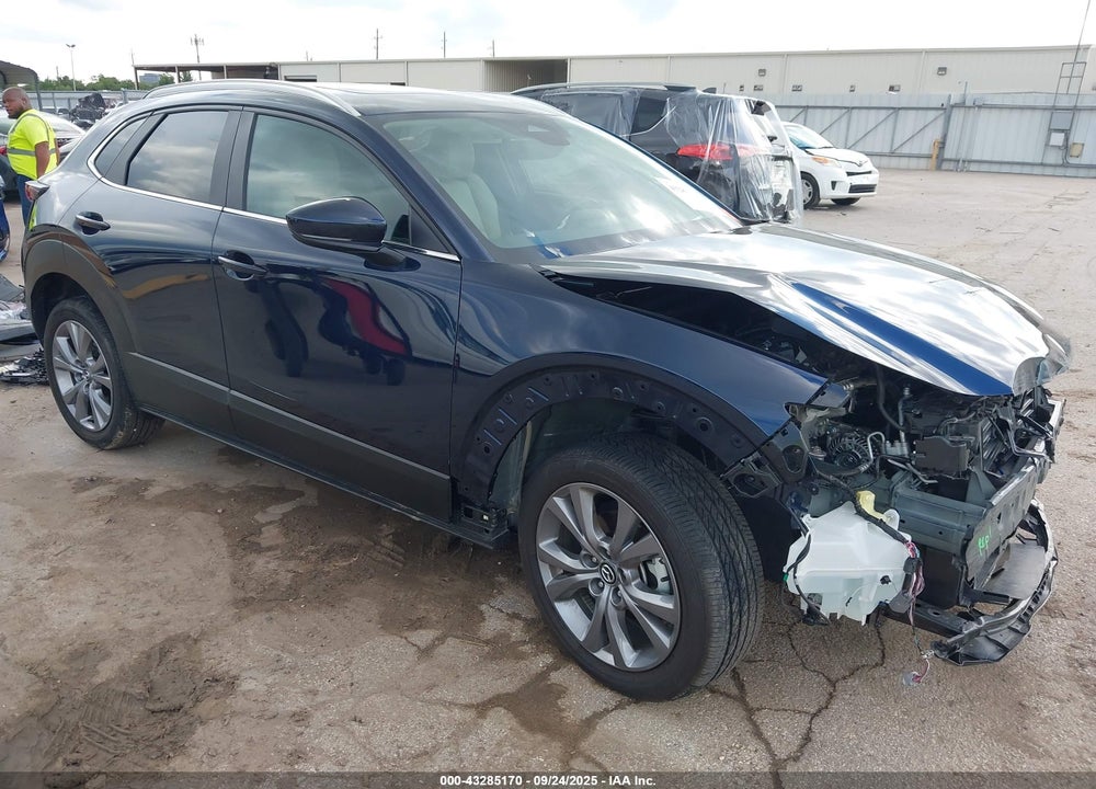 2025 MAZDA CX-30 2.5 S PREFERRED PACKAGE VIN: 3MVDMBCM1SM811515