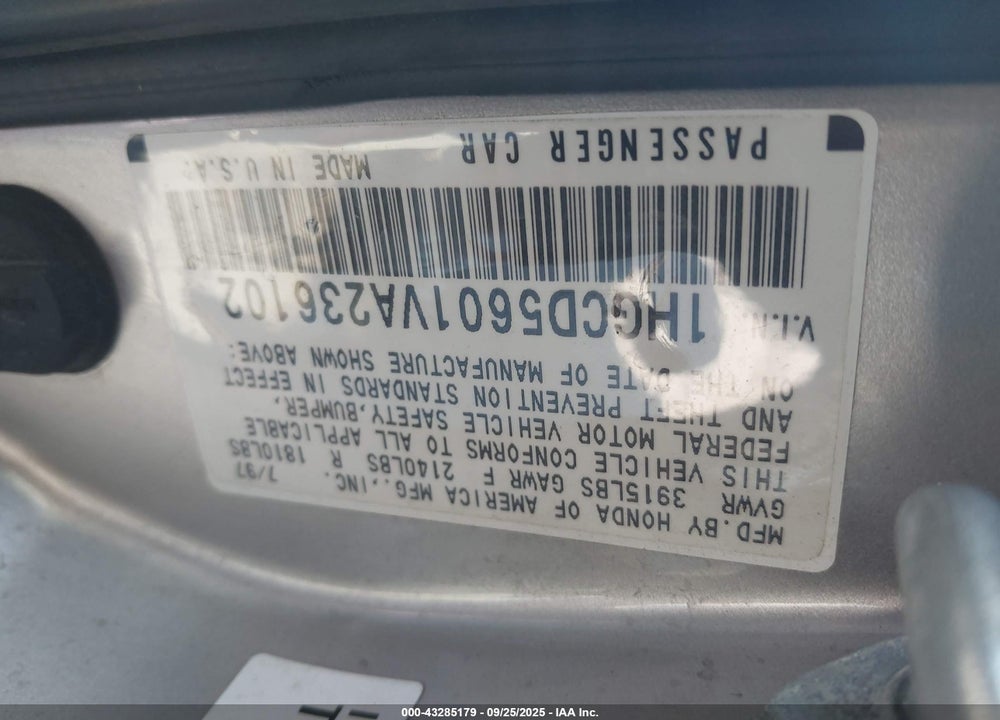 1997 HONDA ACCORD SE VIN: 1HGCD5601VA236102