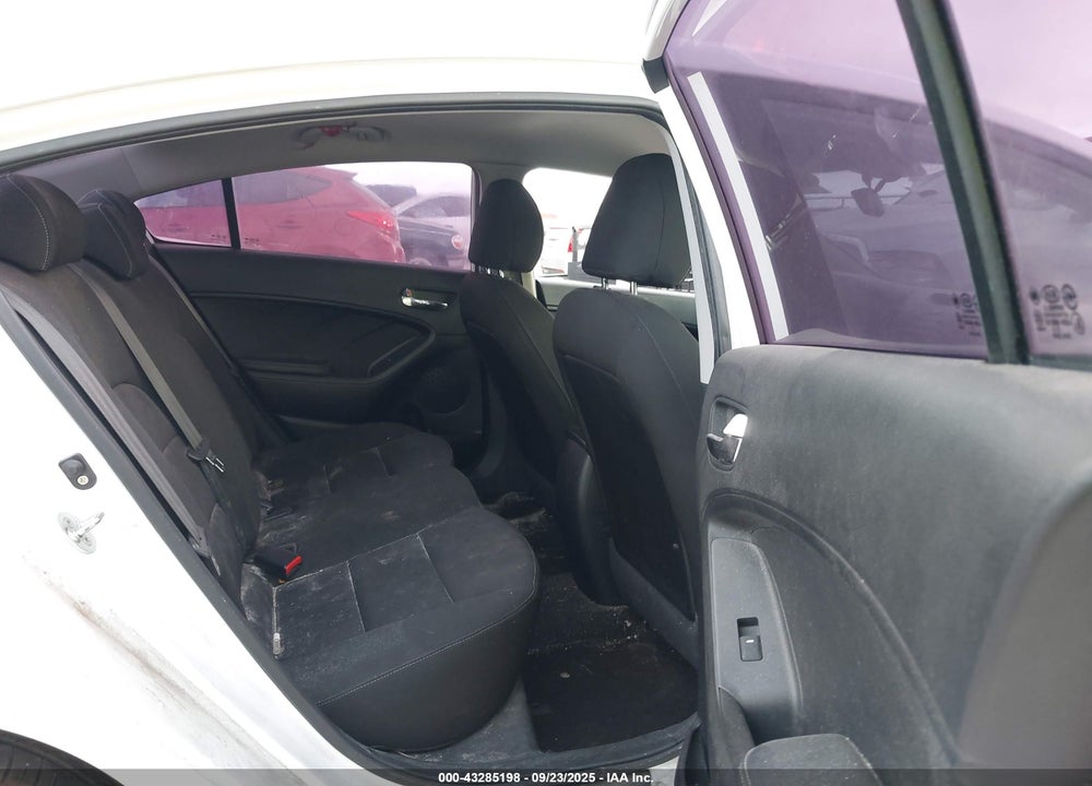 2016 KIA FORTE LX VIN: KNAFK4A68G5578226