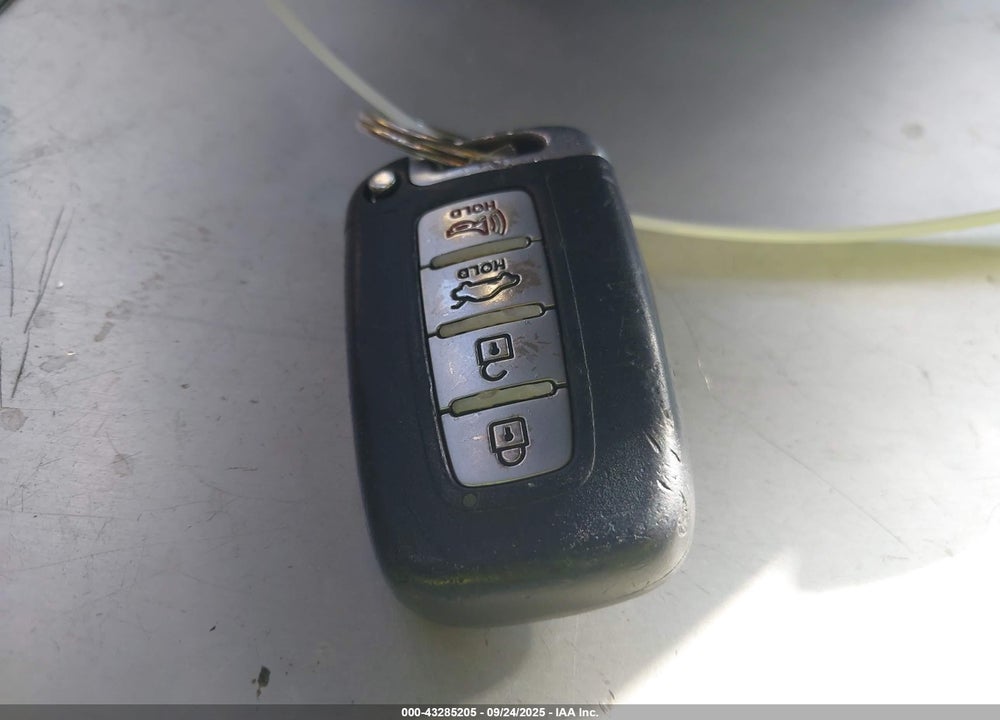 2012 HYUNDAI SONATA VIN: 5NPEC4AB0CH460271