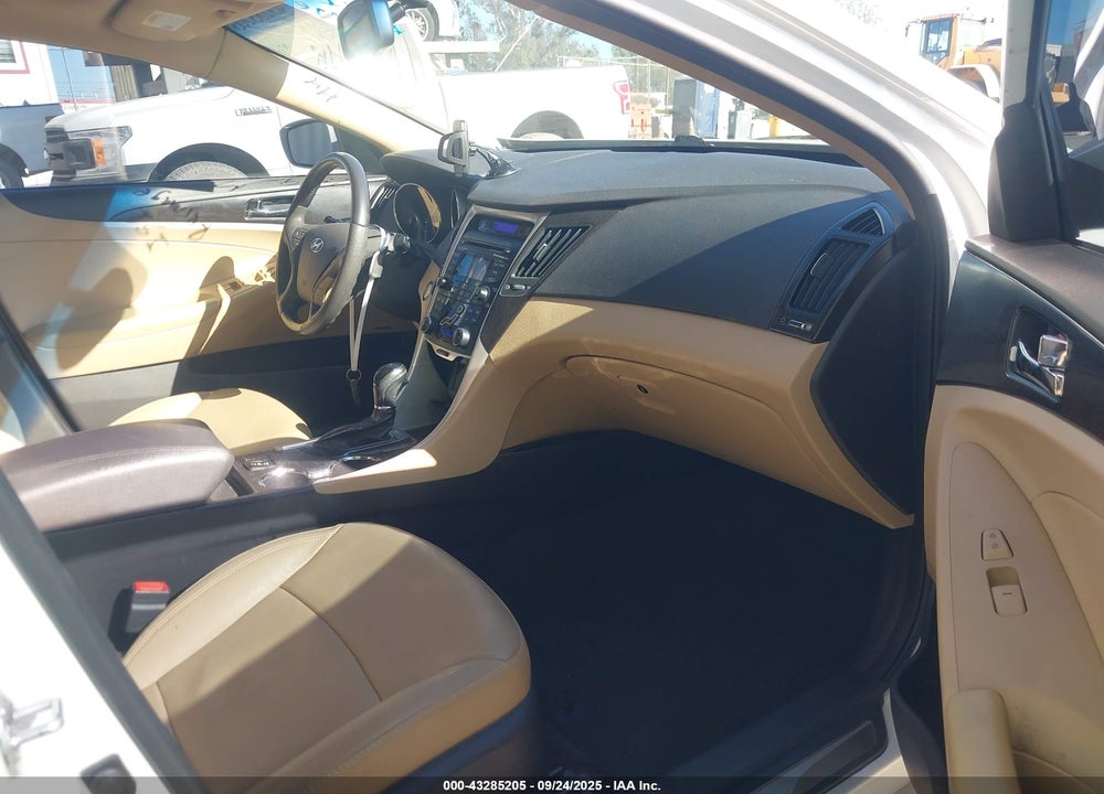 2012 HYUNDAI SONATA VIN: 5NPEC4AB0CH460271