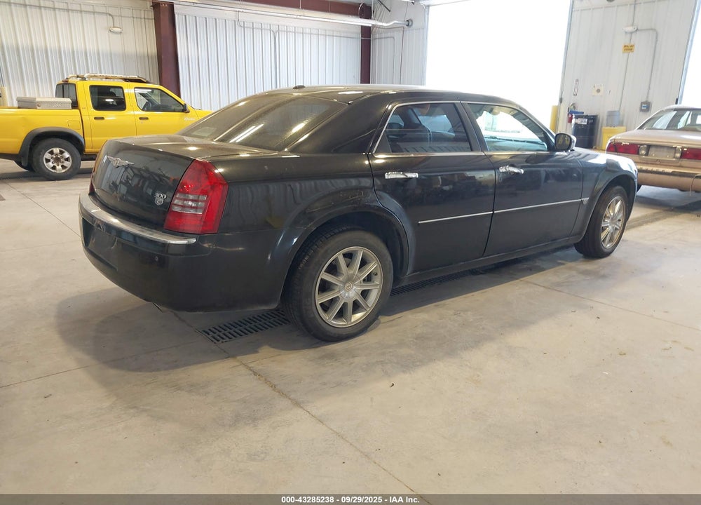 2007 CHRYSLER 300 VIN: 2C3LK63H27H657761