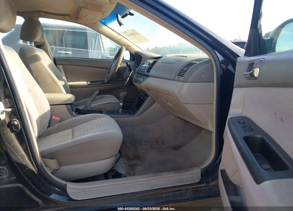 2005 TOYOTA CAMRY LE VIN: 4T1BE32K05U429614