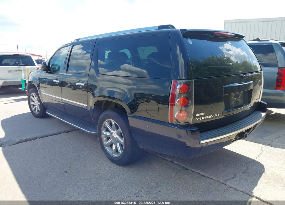 2010 GMC YUKON XL VIN: 1GKUKMEF7AR194060