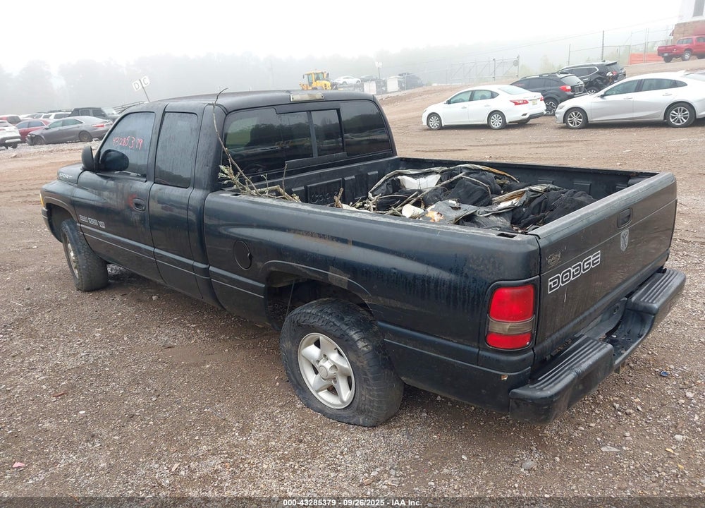 2001 DODGE RAM 1500 ST VIN: 3B7HC13Y21M279452