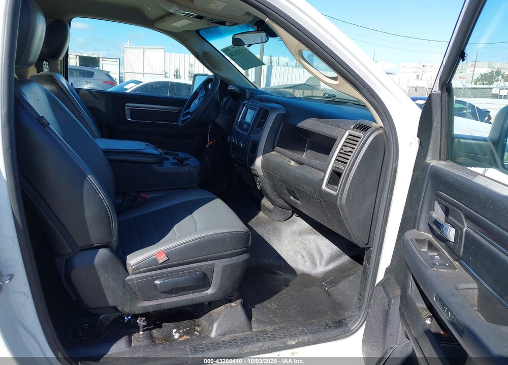 2021 RAM 1500 CLASSIC TRADESMAN 4X2 8' BOX VIN: 3C6JR6DTXMG663456