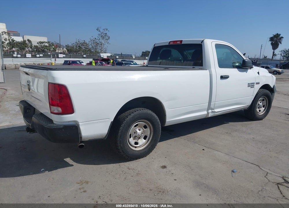 2021 RAM 1500 CLASSIC TRADESMAN 4X2 8' BOX VIN: 3C6JR6DTXMG663456