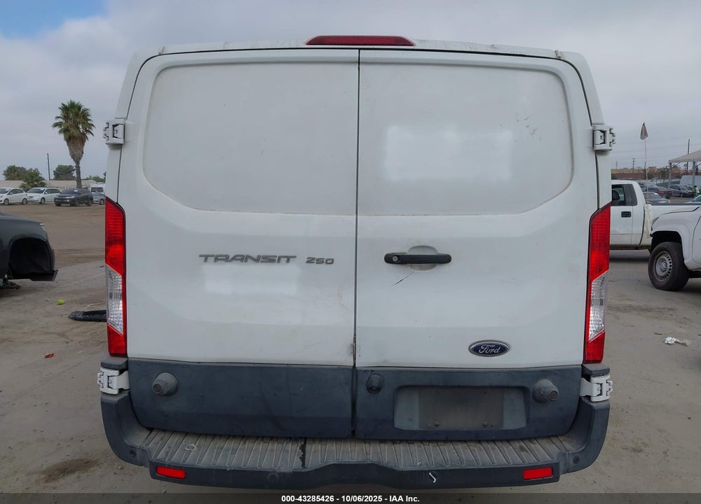2018 FORD TRANSIT-250 VIN: 1FTYR2YM6JKB17762