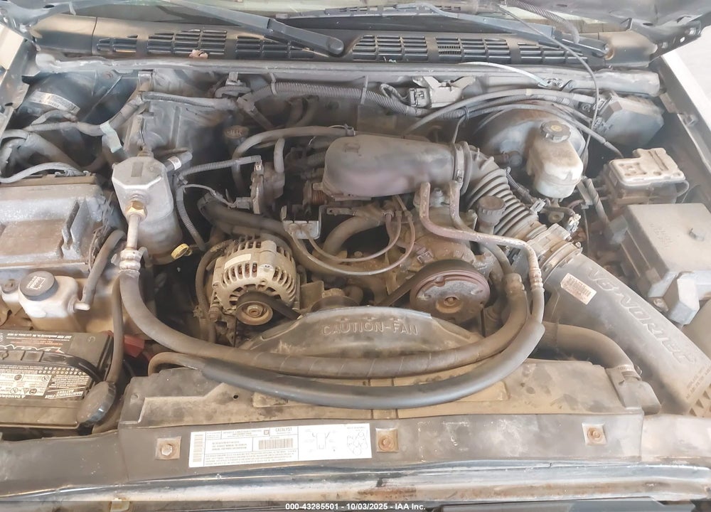 2003 CHEVROLET S-10 LS VIN: 1GCCS19X938164933