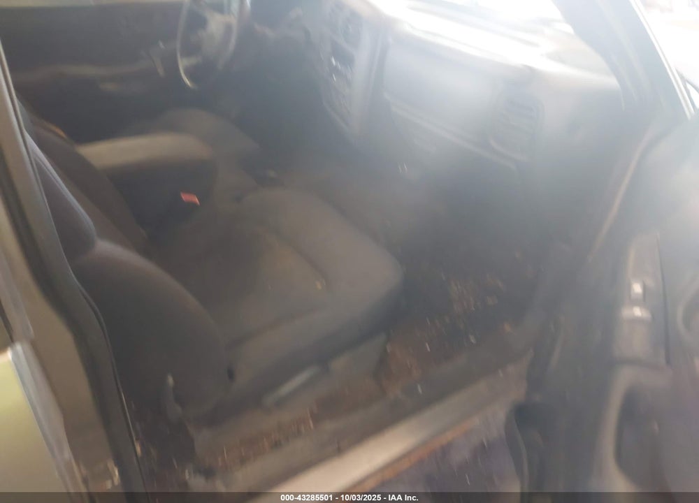 2003 CHEVROLET S-10 LS VIN: 1GCCS19X938164933