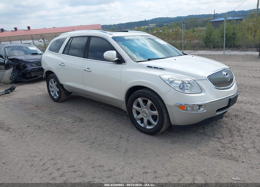2008 BUICK ENCLAVE CXL VIN: 5GAER23788J245720