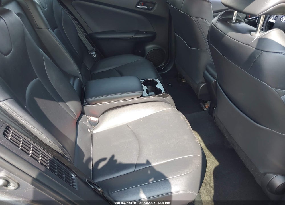 2018 TOYOTA PRIUS PRIME PREMIUM VIN: JTDKARFP3J3083017