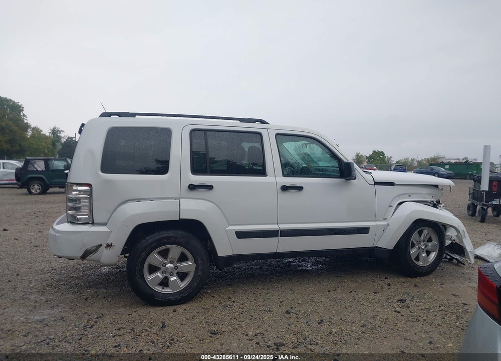 2012 JEEP LIBERTY VIN: 1C4PJMAK5CW137553