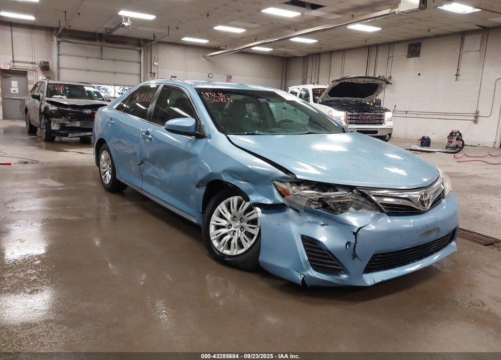 2013 TOYOTA CAMRY LE VIN: 4T1BF1FK0DU690686