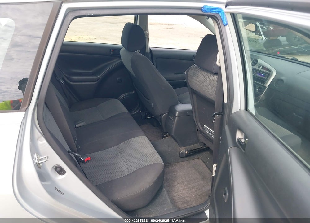 2007 TOYOTA MATRIX VIN: 2T1KR32E97C650616