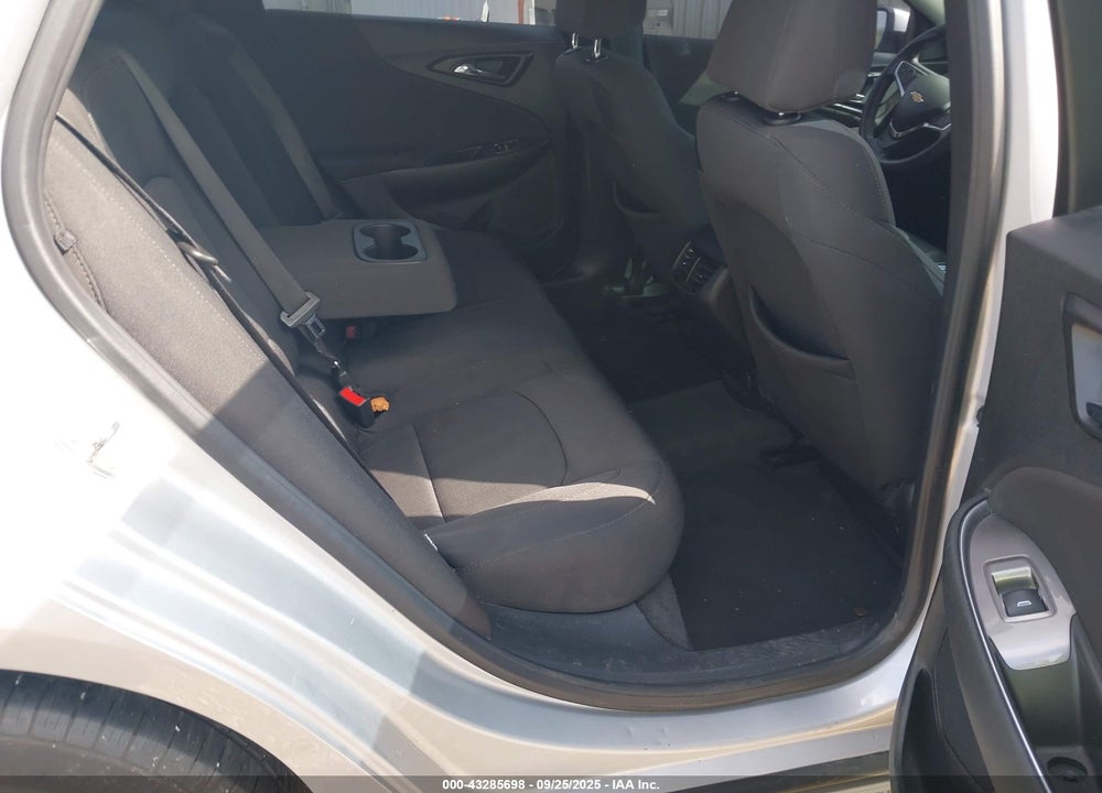 2020 CHEVROLET MALIBU VIN: 1G1ZD5ST8LF075975