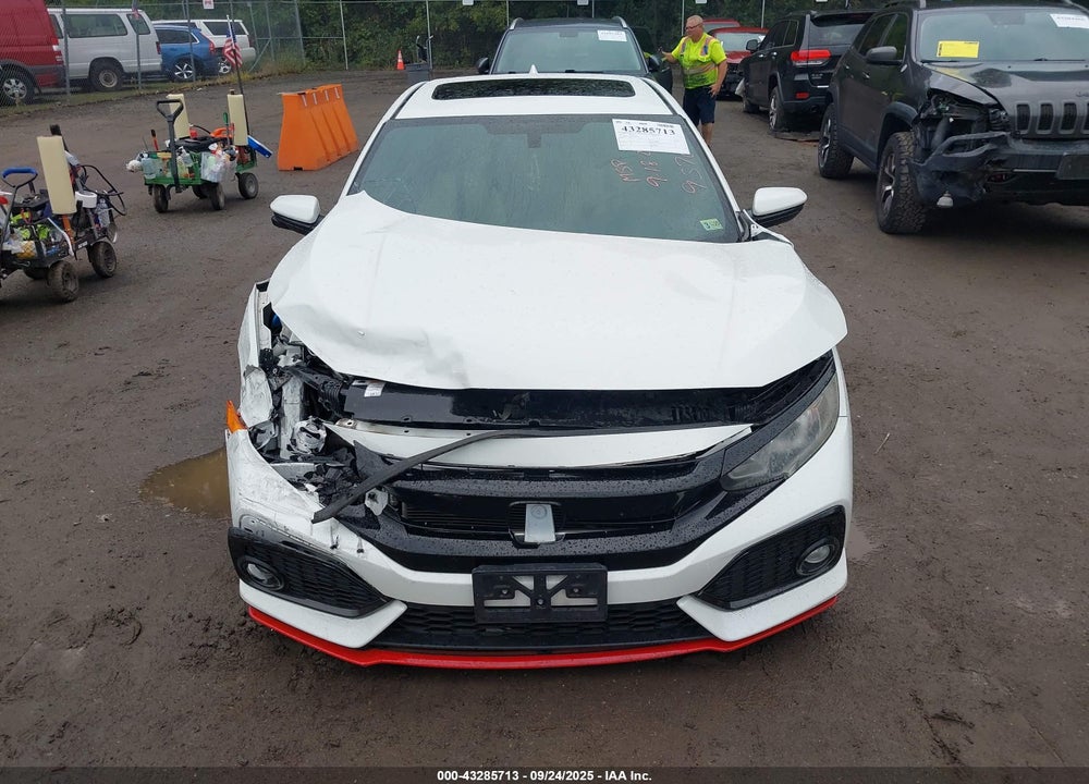 2017 HONDA CIVIC VIN: SHHFK7H53HU209578
