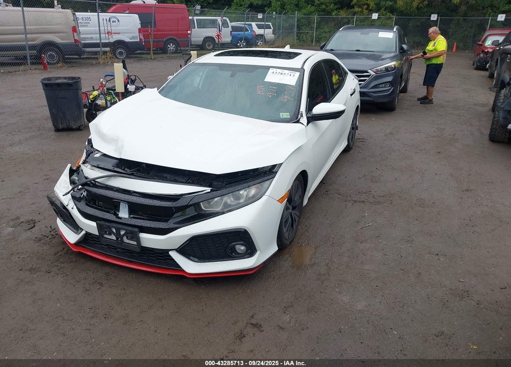 2017 HONDA CIVIC VIN: SHHFK7H53HU209578