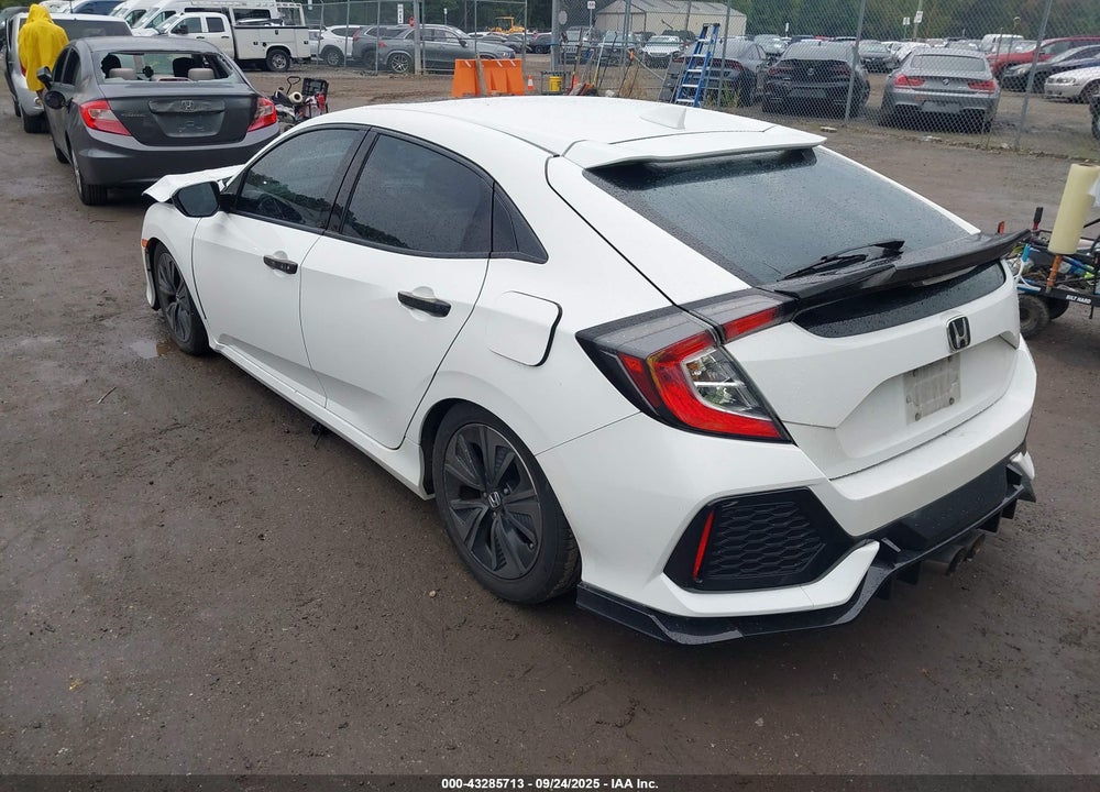 2017 HONDA CIVIC VIN: SHHFK7H53HU209578