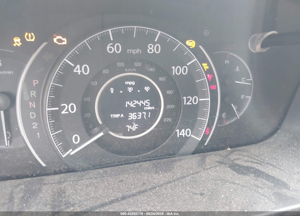 2014 HONDA CR-V LX VIN: 2HKRM4H38EH643773
