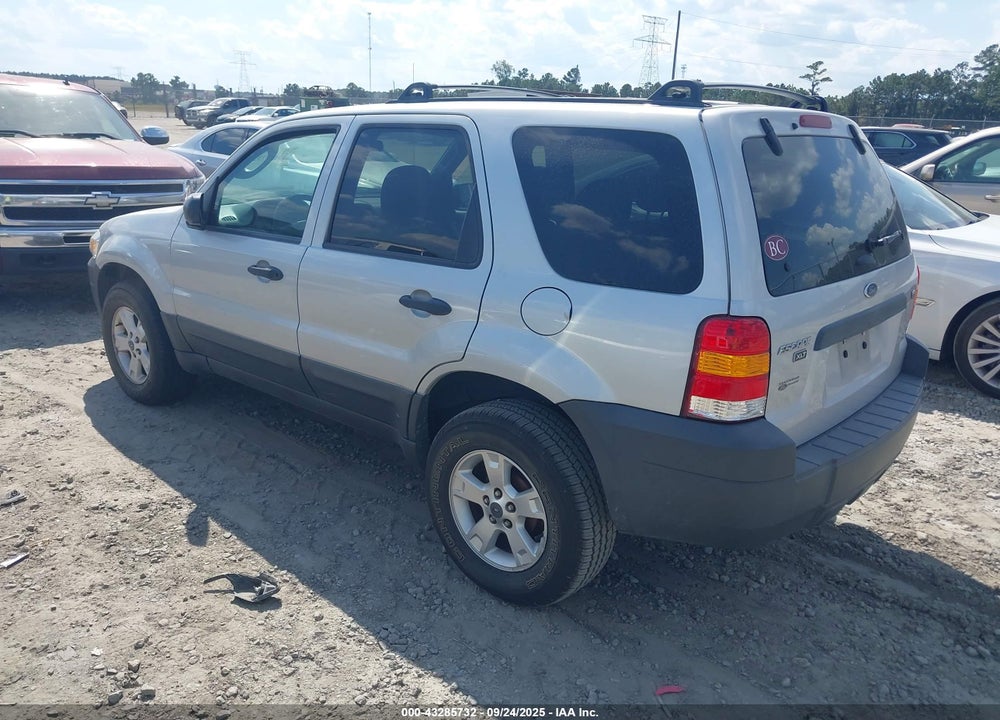 2007 FORD ESCAPE VIN: 1FMYU03147KA03716