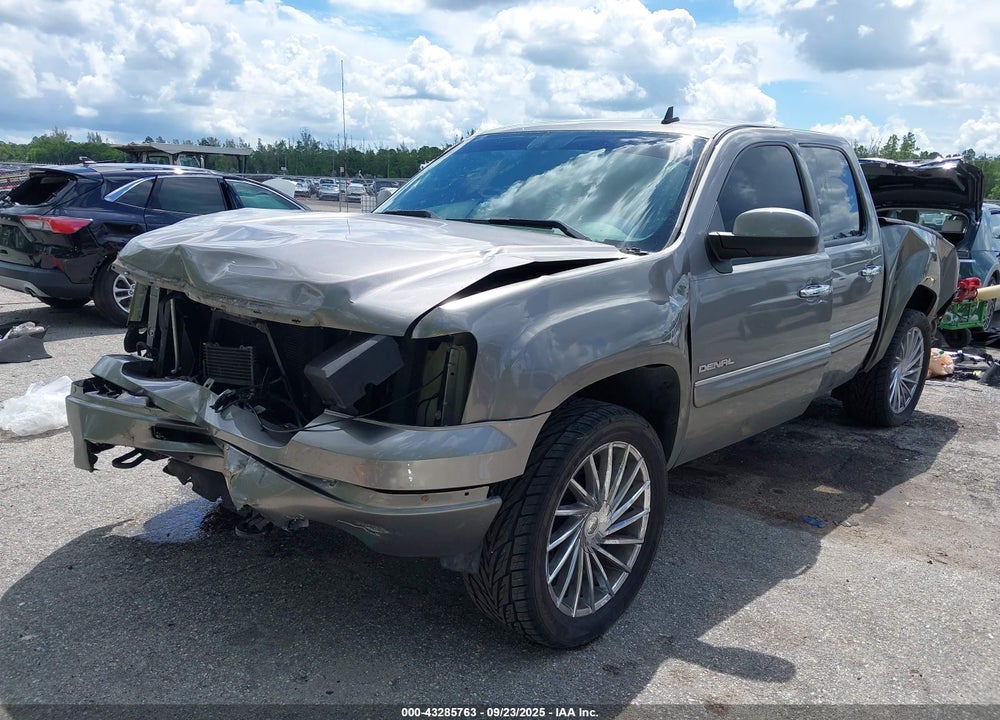 2013 GMC SIERRA 1500 DENALI VIN: 3GTP1XE28DG329772