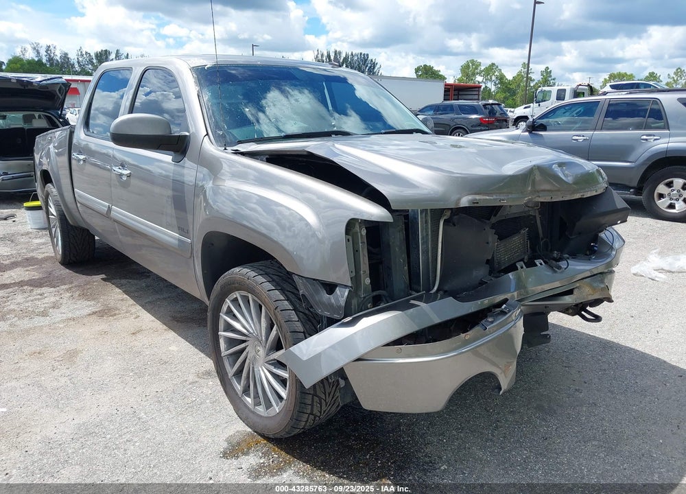2013 GMC SIERRA 1500 DENALI VIN: 3GTP1XE28DG329772