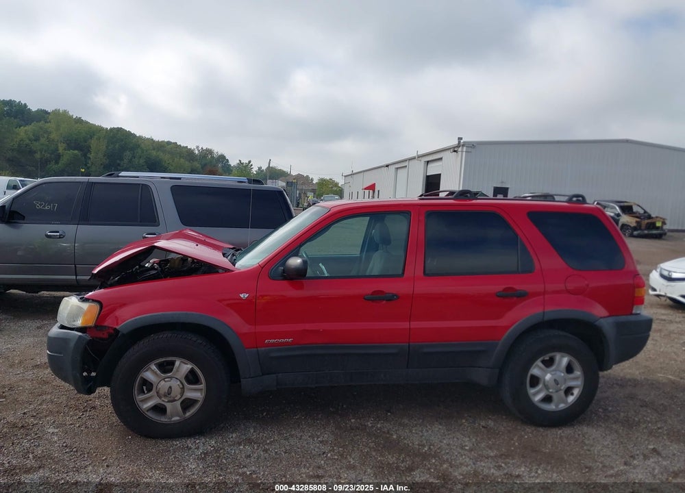 2002 FORD ESCAPE XLT VIN: 1FMYU04162KC47701