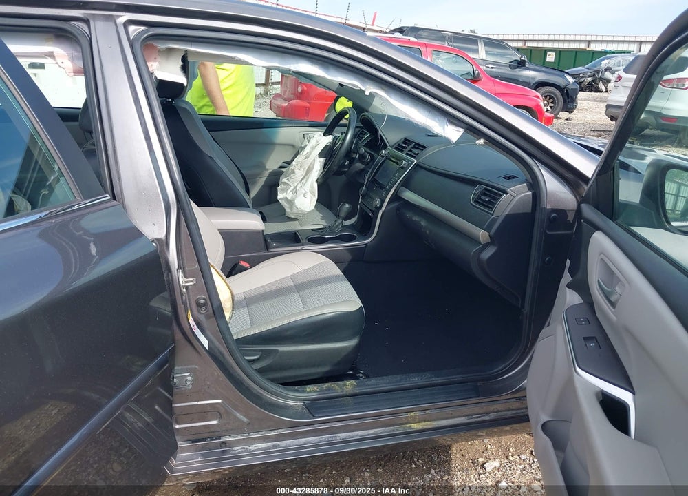 2016 TOYOTA CAMRY SE VIN: 4T1BF1FK5GU196473