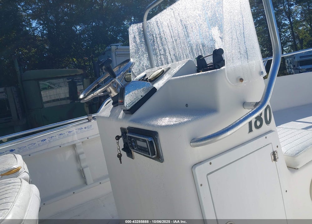2005 ANGLER OTHER VIN: ANGB0382J405