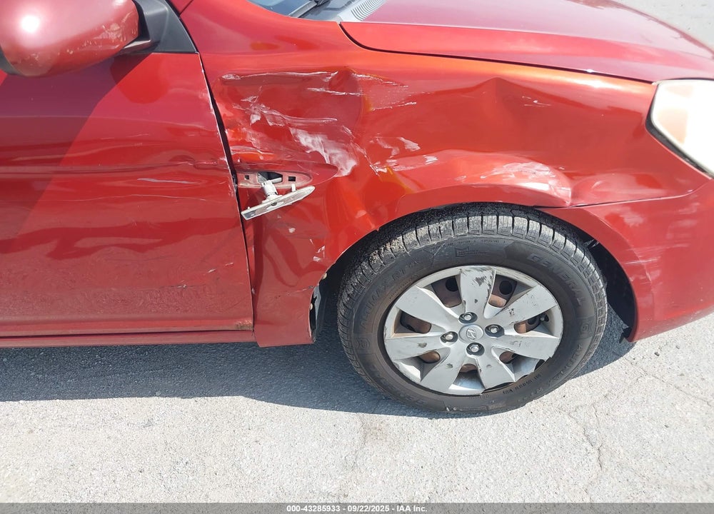 2008 HYUNDAI ACCENT GS VIN: KMHCM36C98U079589