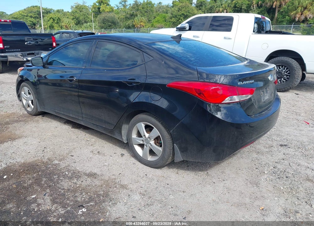 2013 HYUNDAI ELANTRA GLS VIN: 5NPDH4AE4DH416637