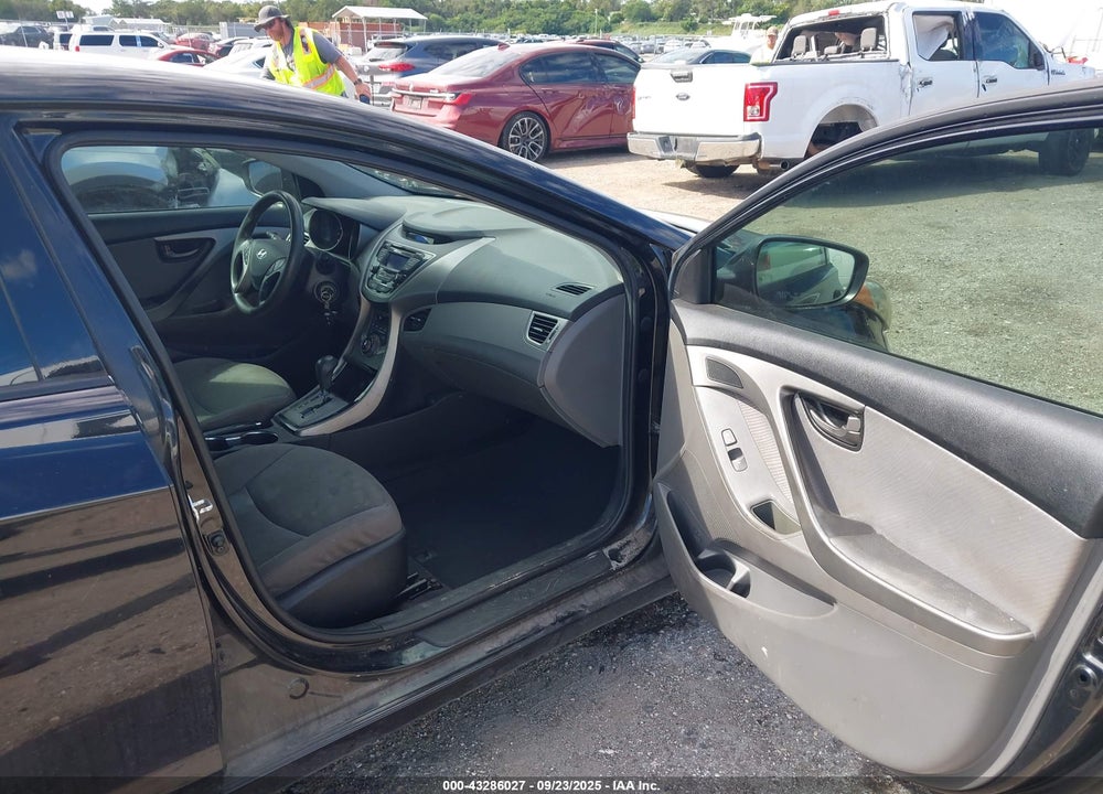 2013 HYUNDAI ELANTRA GLS VIN: 5NPDH4AE4DH416637